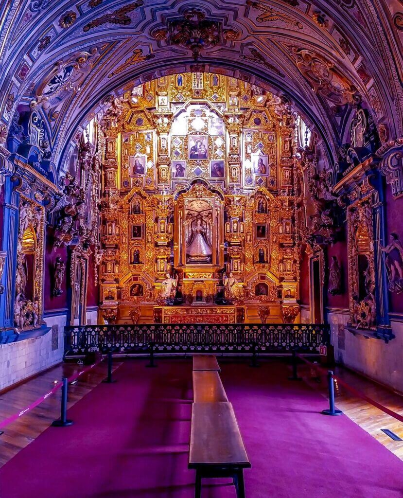 capilla interior del museo del virreinato